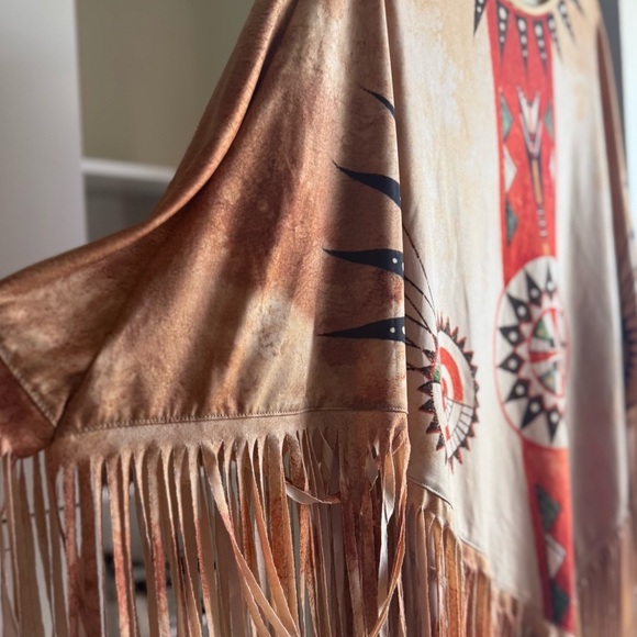 NWOT Montana West Brown and Red Colorful Serape Aztec Collection Poncho One Size - Picture 6 of 7